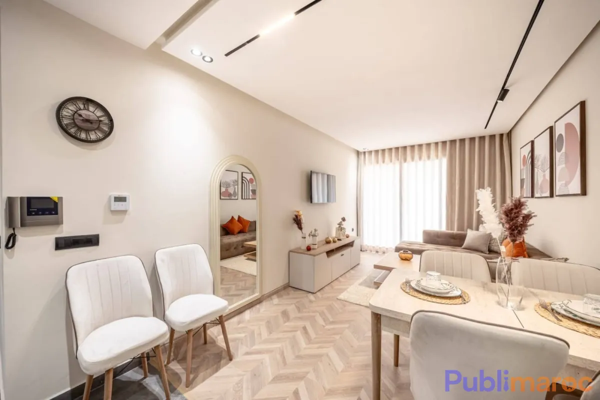 un magnifique studio neuf, jamais habité au  quartier France ville photo 6