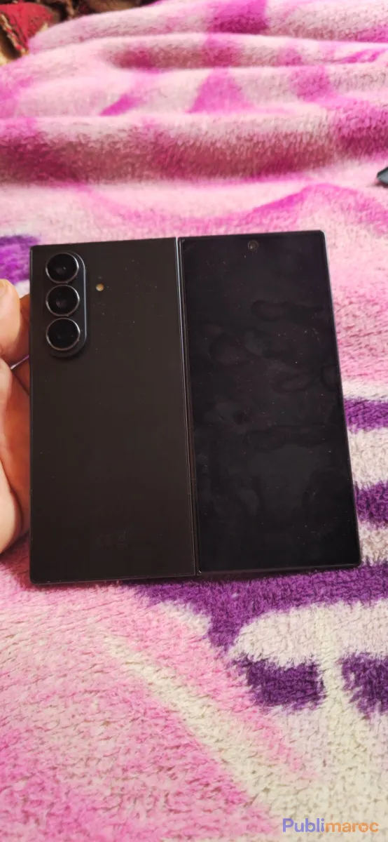 Samsung galaxy z fold 7 comme neuf photo 5