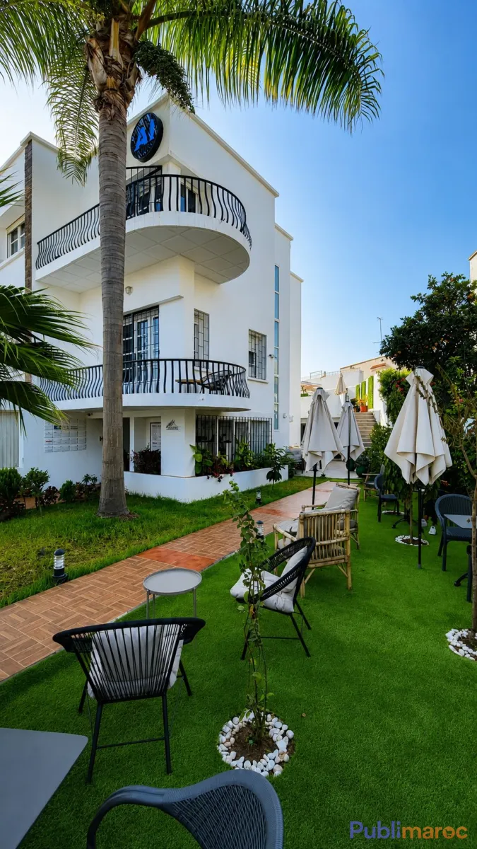 Étage complet à louer dans une villa avec jardin – Rabat