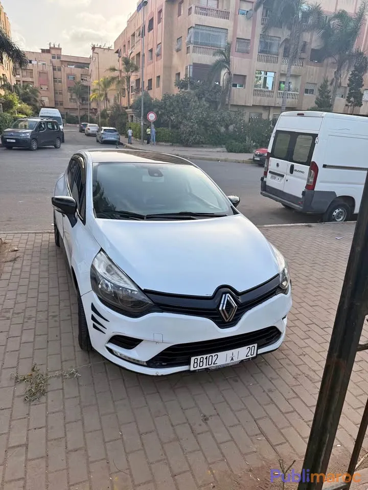 Renault Clio 4 (Modèle 2018) Semi-Option – Casablanca
