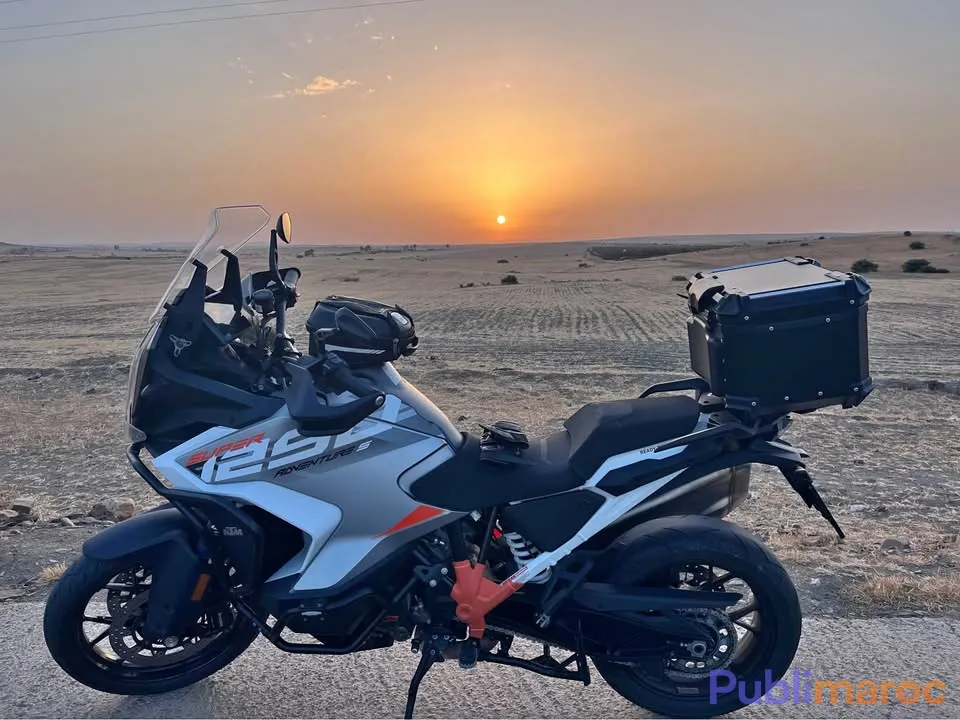 KTM 1290 Super Adventure S — Modèle 2024 (WW Maroc)