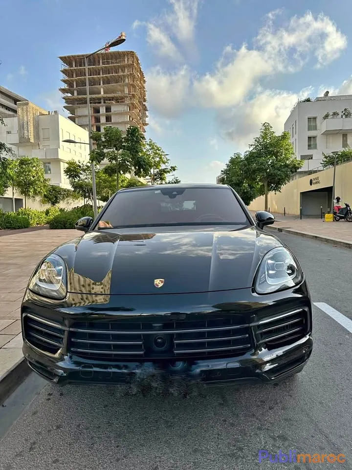 Porsche cayenne coupé hybride (importé neuf)