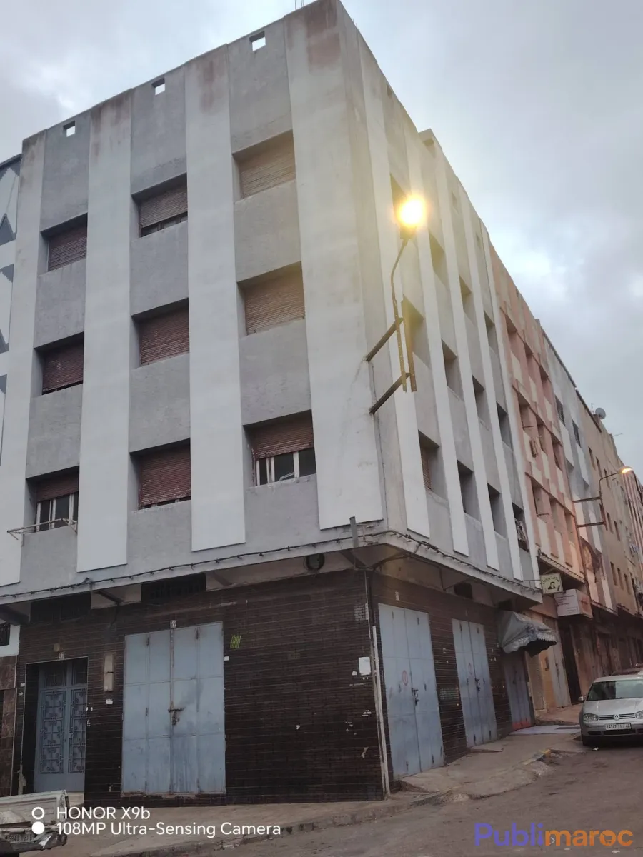 فرصة عقارية : عمارة R+4 للبيع – الدار البيضاء (بورنازيل) photo 1