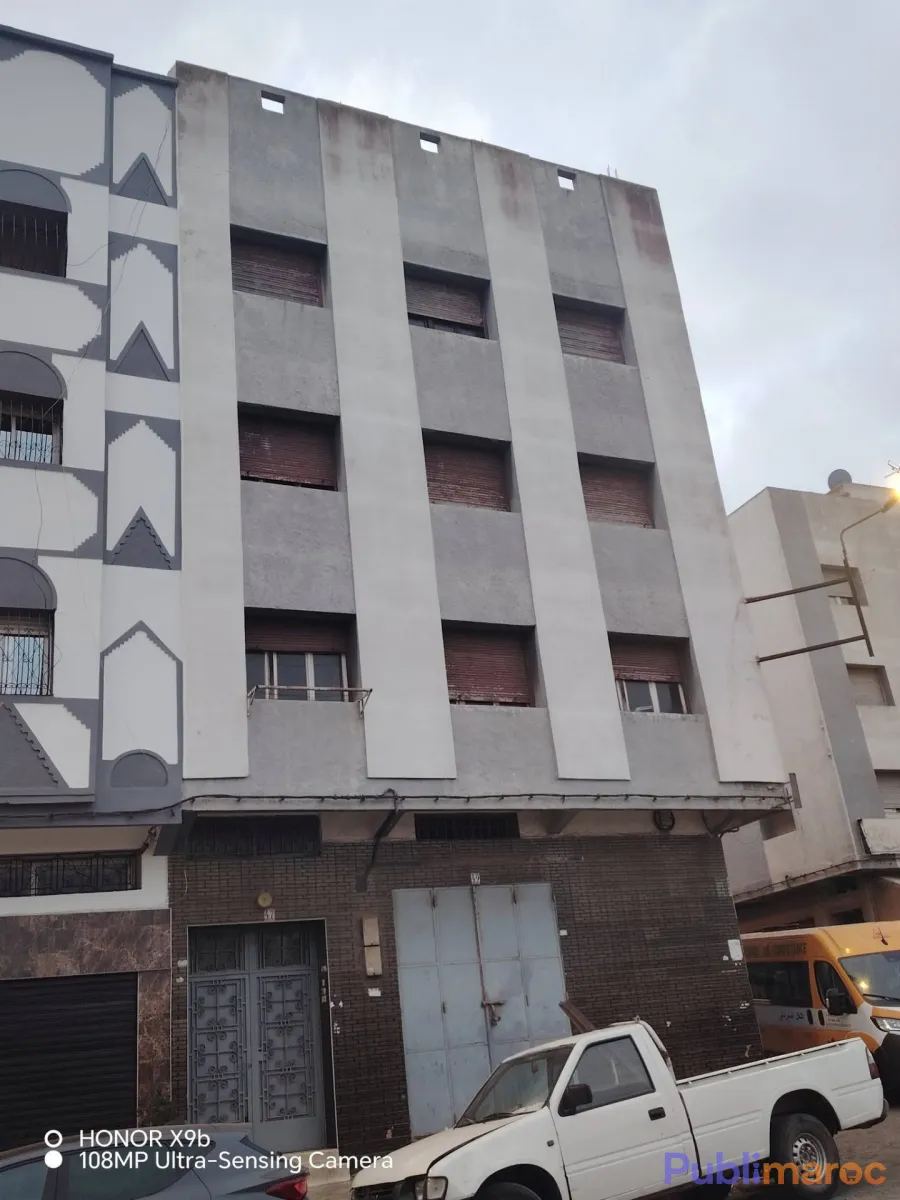 فرصة عقارية : عمارة R+4 للبيع – الدار البيضاء (بورنازيل) photo 5