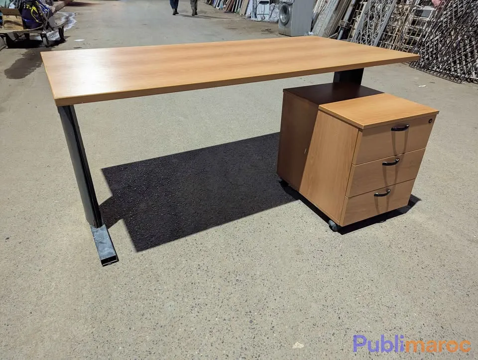 Bureau de direction / Travail avec caisson