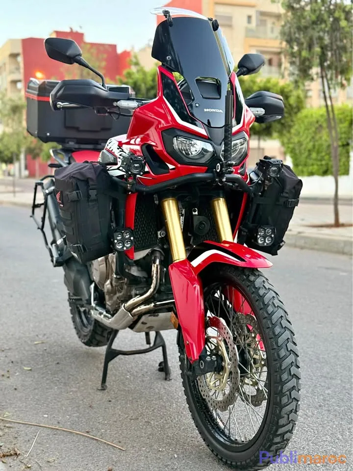 HONDA AFRICA TWIN CRF 1000 (MODÈLE 2017 / DÉD. 2022)