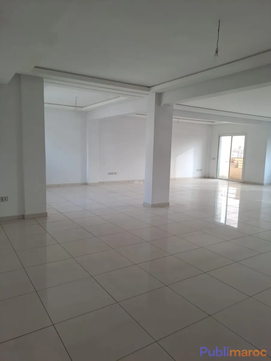 À LOUER – PLATEAU DE BUREAU NEUF À HAD SOUALEM