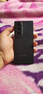 Samsung galaxy z fold 7 comme neuf photo 6