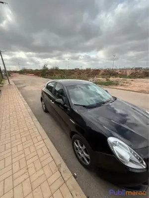 Alfa Romeo Giulietta (Modèle 2011) photo 4