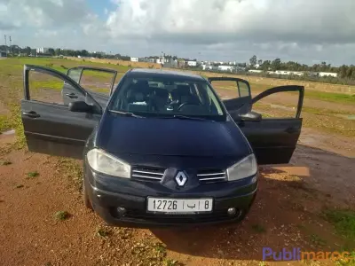 Renault Mégane 2 (Fin 2004 / Modèle 2005) photo 6