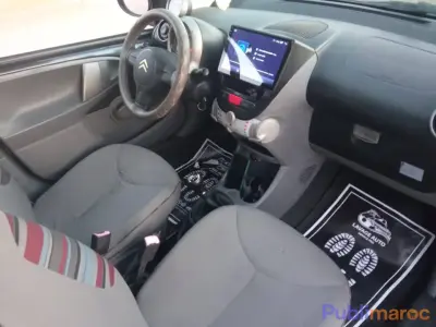 À VENDRE : Citroën C1 (Modèle 2010) – Citadine Ultra Économique photo 3