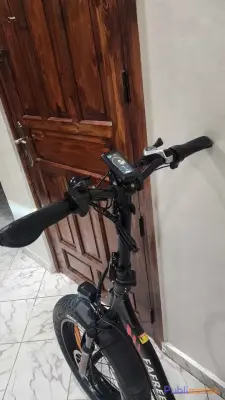 À VENDRE : FAT BIKE ÉLECTRIQUE FAFREES F20 MAX (OCCASION COMME NEUF) photo 4