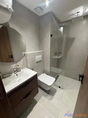 À louer – Magnifique studio à Oulfa Quartier essafa , proche de l’Hôpital Cheikh Khalifa photo 3