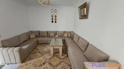 للكراء – شقة مفروشة بالكامل (تمارة المركز) photo 1