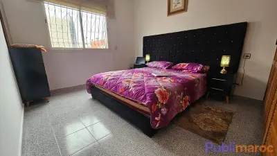 للكراء – شقة مفروشة بالكامل (تمارة المركز) photo 2