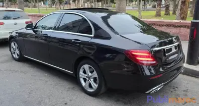 Mercedes-Benz Classe E 220 d (Modèle 2018 / Dédouanée 2025) – Toutes Options photo 5