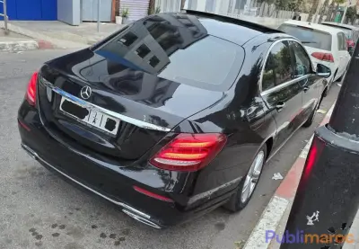 Mercedes-Benz Classe E 220 d (Modèle 2018 / Dédouanée 2025) – Toutes Options photo 6