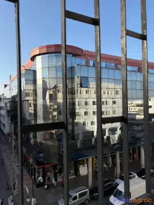 Appartement meublee disponible en location au centre de Rabat Diour jamaa photo 4