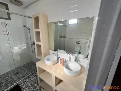 Superbe appartement de 220 m² en plein BD Anfa photo 2