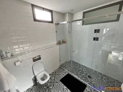 Superbe appartement de 220 m² en plein BD Anfa photo 3