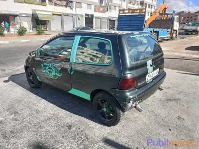 Renault Twingo (Modèle 1993 / Dédouanée 2002) photo 3
