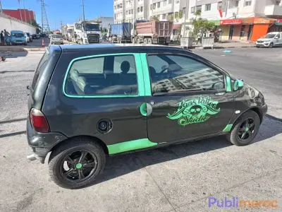 Renault Twingo (Modèle 1993 / Dédouanée 2002) photo 4