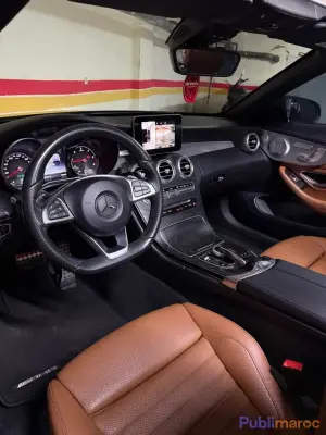Mercedes-Benz C220d Cabriolet AMG Line + (Modèle 2018) photo 4