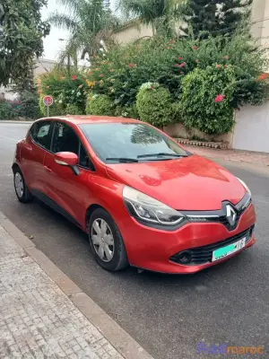 Renault Clio 4 Essence (Modèle 2013) – Première Main photo 3