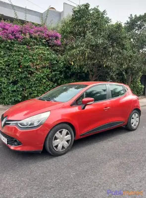 Renault Clio 4 Essence (Modèle 2013) – Première Main photo 5