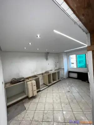 À VENDRE – SUPERBE APPARTEMENT DE 153 M² À KÉNITRA (FACE GARE TGV) photo 2