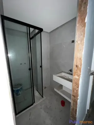À VENDRE – SUPERBE APPARTEMENT DE 153 M² À KÉNITRA (FACE GARE TGV) photo 4