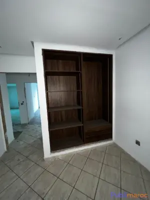 À VENDRE – SUPERBE APPARTEMENT DE 153 M² À KÉNITRA (FACE GARE TGV) photo 6