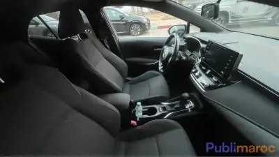 Toyota Corolla Hybride (Modèle 2022) – Casablanca photo 3