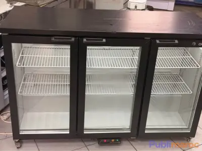 SOUS COMPTOIR VITRÉ RÉFRIGÉRÉ CORECO (1,40 m) À VENDRE photo 1