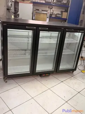 SOUS COMPTOIR VITRÉ RÉFRIGÉRÉ CORECO (1,40 m) À VENDRE photo 5
