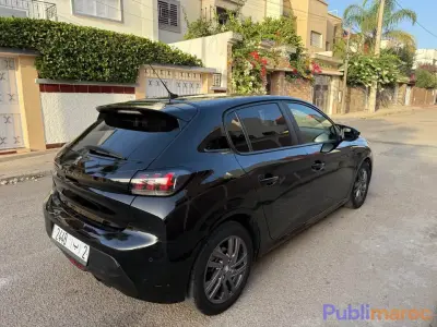 Peugeot 208 diesel à vendre – salé photo 5