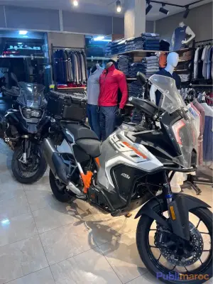 KTM 1290 Super Adventure S — Modèle 2024 (WW Maroc) photo 5