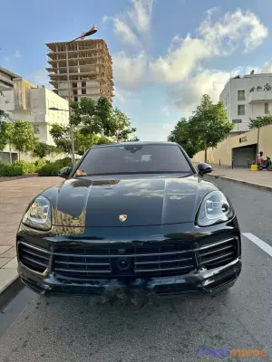 Porsche cayenne coupé hybride (importé neuf) photo 1