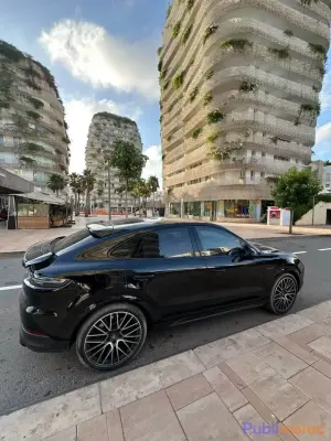 Porsche cayenne coupé hybride (importé neuf) photo 4
