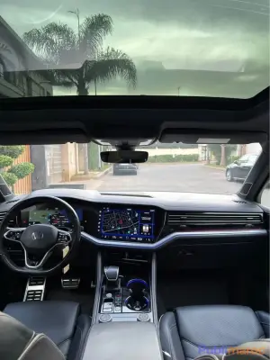 Volkswagen touareg r-line 2024 – gris mat (1ère main) photo 3