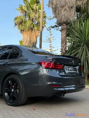 BMW SÉRIE 3 318d SPORT — FIN 2014 photo 2