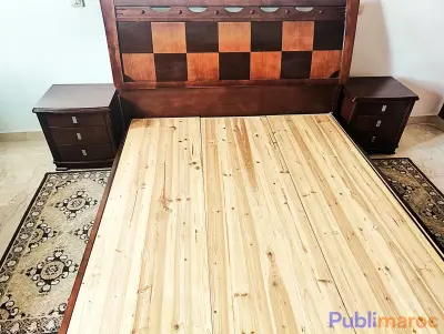 Chambre à coucher complète en bois, armoire, commode, chevets photo 4