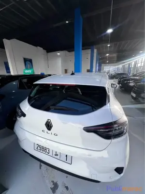 Renault Clio 5 - Modèle 2025 photo 7
