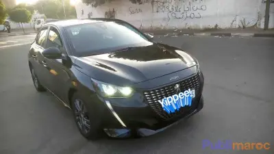 Peugeot 208 2022 Diesel – Jamais Accidentée photo 1
