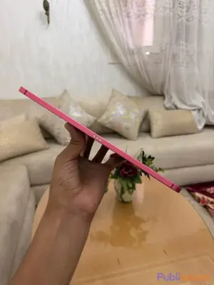 iPad A16 128 Go – Wi-Fi + Cellular 5G – Excellent état photo 3