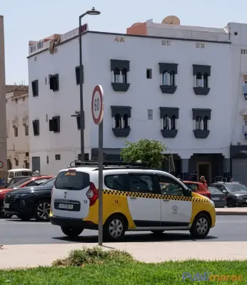 بنى تجاري وسكني كامل للبيع في أكادير – حي الوفاء – شارع عبد الرحيم بوعبيد