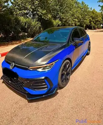 À vendre : Capot en carbone et jantes Golf 8 R