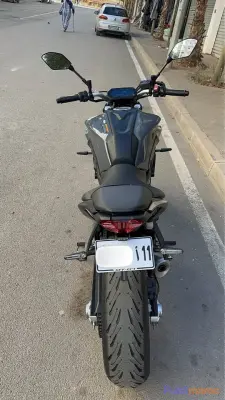 Yamaha MT-07 – Modèle 2022 photo 4