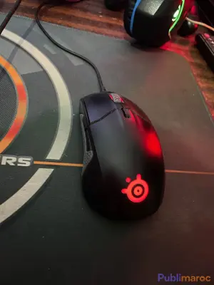PC Gamer complet avec écran 24 pouces et accessoires photo 3