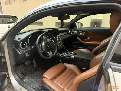 Mercedes-Benz C220 Coupé AMG Line Plus 2019 photo 3